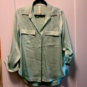 The group Babaton/  utility shirt/ size small/ NWT
